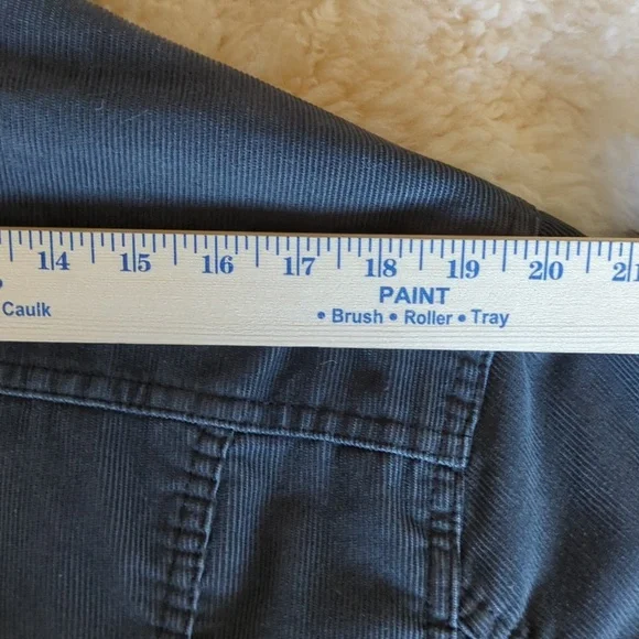 Levi's Sherpa Trucker Jacket - Picture 10 of 16